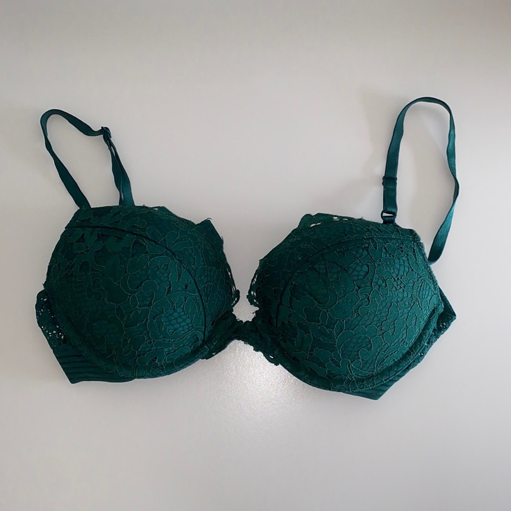 Victoria’s Secret Bombshell Bra